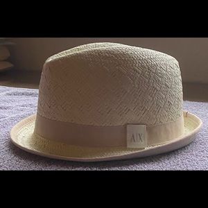Armani Exchange Fedora size s/m